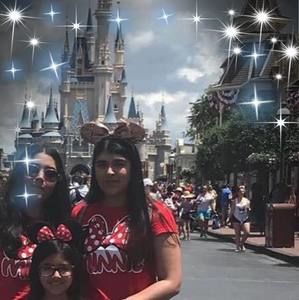 Meet your Posher, Veronica